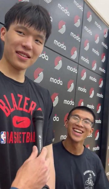 开云体育下载-开拓者惹怒中国球迷！小杨受伤坐飞机却不让上，带伤下放没法打球